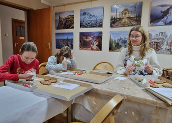 Grudniowe warsztaty dekorowania pierników