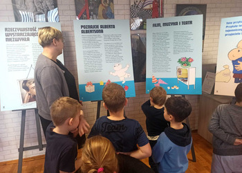 Grupa Sówki w odwiedzinach w Bibliotece