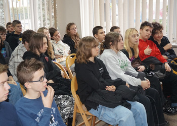 Spotkania autorskie dla młodzieży z Maciejem Bukowskim