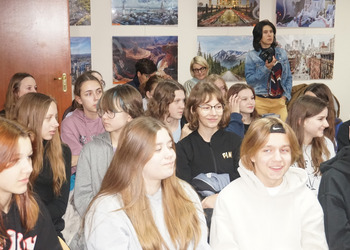 Spotkania autorskie dla młodzieży z Maciejem Bukowskim