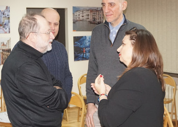 Jerzy Lach w bibliotece