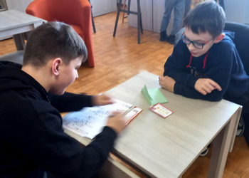 Międzynarodowy Dzień Języka Ojczystego w bibliotece.