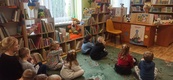 Międzynarodowy Dzień Teatru z żnińską biblioteką