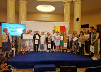 Pani Dyrektor Beata Czaczyk odebrała wyróżnienie w akcji czytelniczej MISTRZ PROMOCJI CZYTELNICTWA