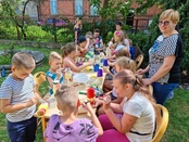 Ryżowe marakasy - zajęcia plastyczne dla dzieci.