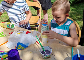 Ryżowe marakasy - zajęcia plastyczne dla dzieci