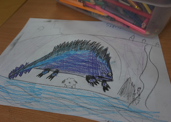 Wakacyjne zajęcia literacko-plastyczne dla dzieci z bajkowymi potworkami