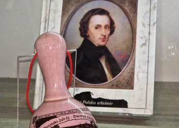 Wystawa kolekcji dzwoneczków Iwony Bartczak