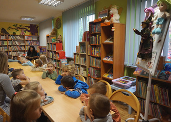 Zajęcia z przedszkolakami z grupy Jeżyki