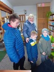 Lekcja biblioteczna w Brzyskorzystewku