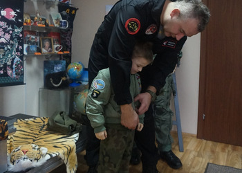 Wystawa gadżetów lotniczych Stasia Sopińskiego