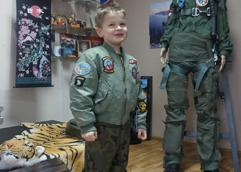 Wystawa gadżetów lotniczych Stasia Sopińskiego