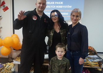 Wystawa gadżetów lotniczych Stasia Sopińskiego