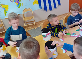 Świąteczne zajęcia plastyczne dla przedszkolaków