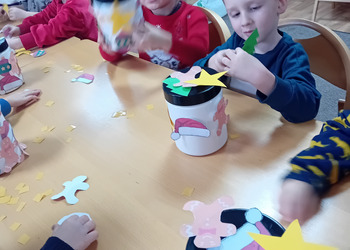 Świąteczne zajęcia plastyczne dla przedszkolaków