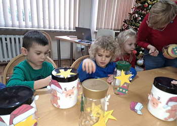 Świąteczne zajęcia plastyczne dla przedszkolaków
