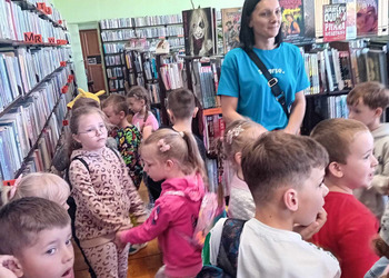 Przedszkolaki z wizytą w Bibliotece