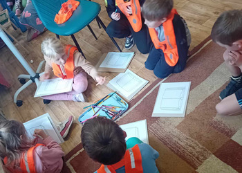 Sowy na lekcji bibliotecznej