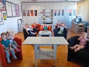 Żłobek Gminny odwiedził bibliotekę