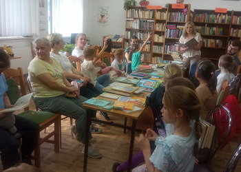 Rodzinne czytanie w Gorzycach