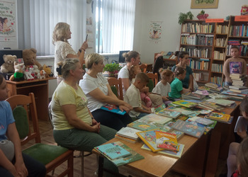 Rodzinne czytanie w Gorzycach