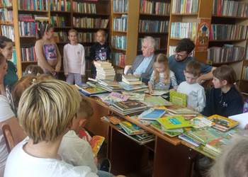 Rodzinne czytanie w Gorzycach