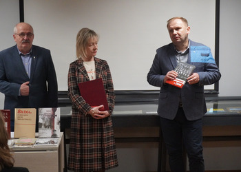 WOJEWÓDZKIE OBCHODY POWSTANIA WIELKOPOLSKIEGO Z NASZĄ BIBLIOTEKĄ – WYKŁAD ANDRZEJA JAKUBOWSKIEGO, 07.01.2026 r.