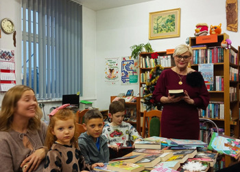 29 stycznia 2026r. w filii bibliotecznej w Gorzycach odbyła się kolejna zimowa edycja „Rodzinnego czytania” w ramach akcji „Gorzyce czytają”. 