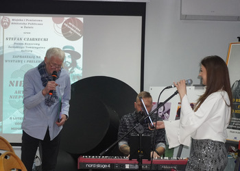 Prelekcja Stefana Czarneckiego o Czesławie Niemenie