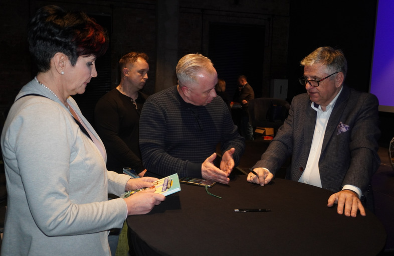 SPOTKANIE Z ROMANEM CZEJARKIEM I JEGO HISTORIA PRAWDZIWA 