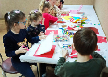 13 lutego 2026r. w filii bibliotecznej w Gorzycach spotkaliśmy się z okazji zbliżających się walentynek.  