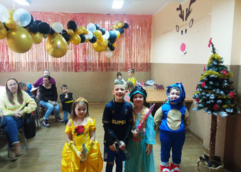 4 lutego 2026r. w filii bibliotecznej w Gorzycach zapanował niezwykły, karnawałowy nastrój.  